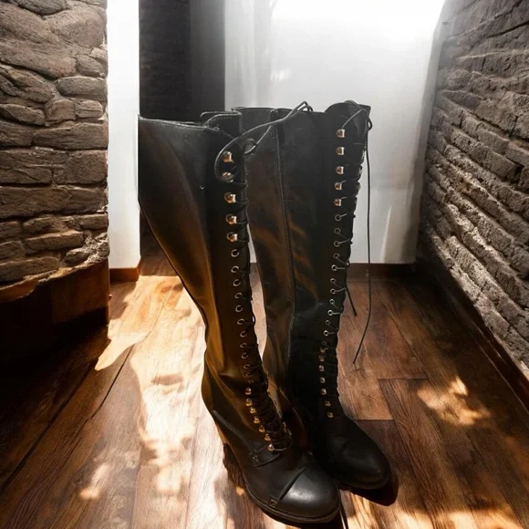 Vintage Charles David Military Black Lace-Up Knee-High Boots - Picture 2 of 6